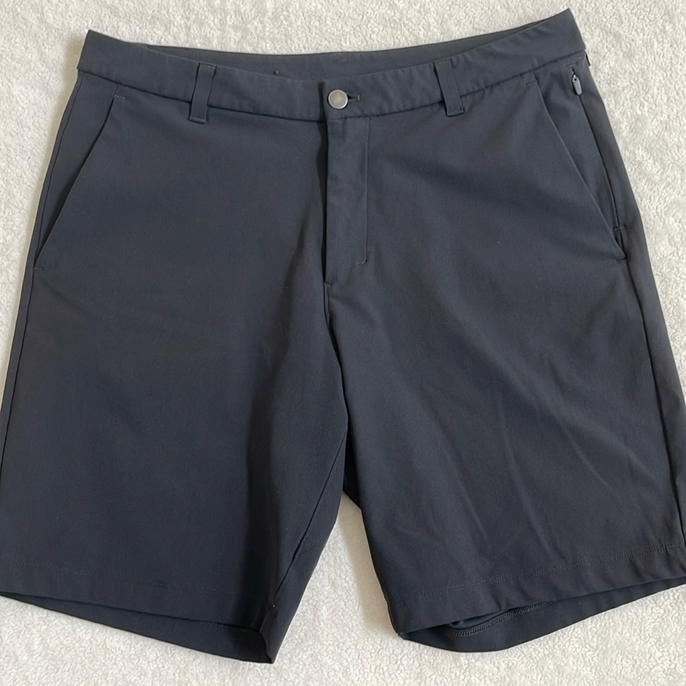 Lululemon Commission Shorts 9”